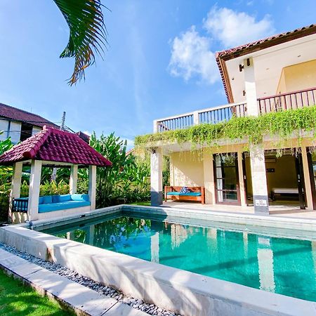 Cometa Villas Seminyak by Premier Hospitality Asia Bagian luar foto