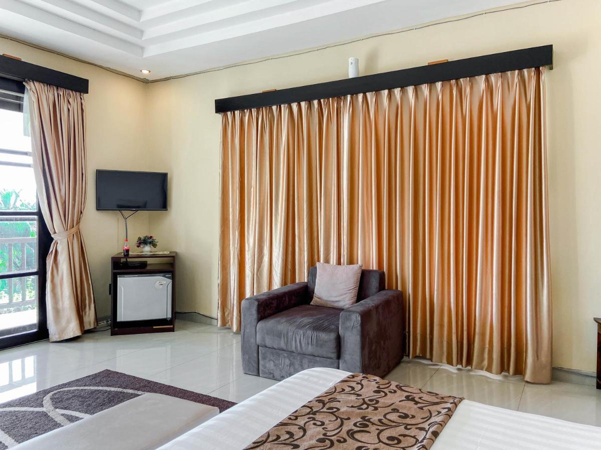 Cometa Villas Seminyak by Premier Hospitality Asia Bagian luar foto