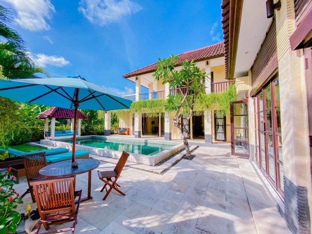 Cometa Villas Seminyak by Premier Hospitality Asia Bagian luar foto